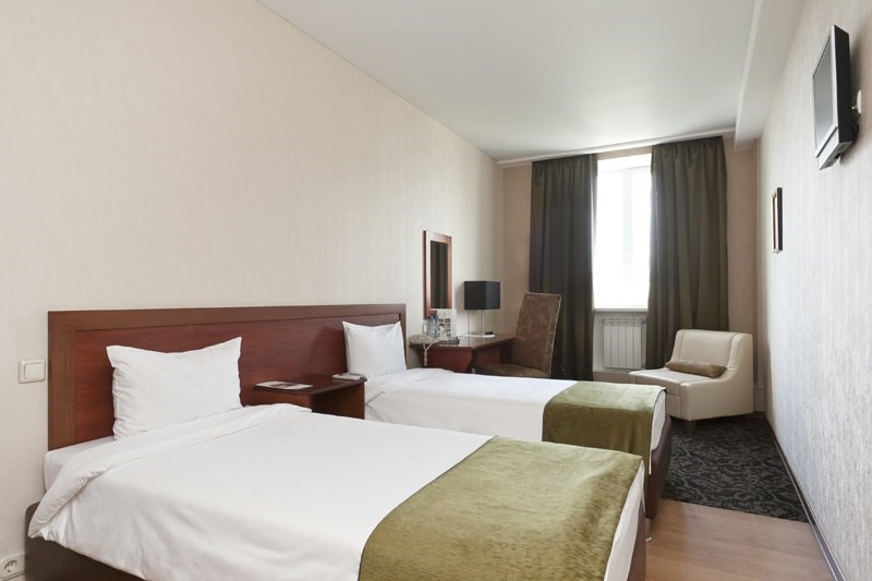 Фото Бенефит Плаза