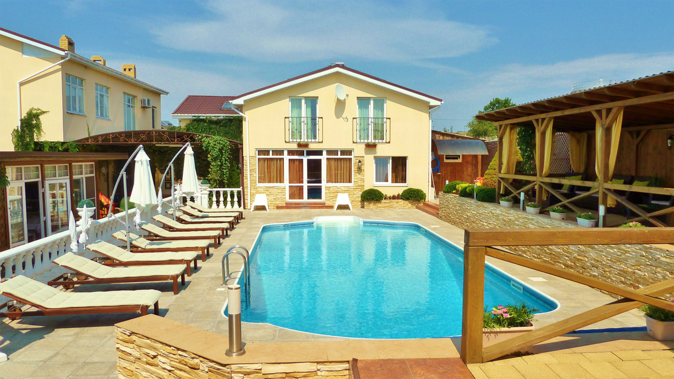 Фото отеля 1