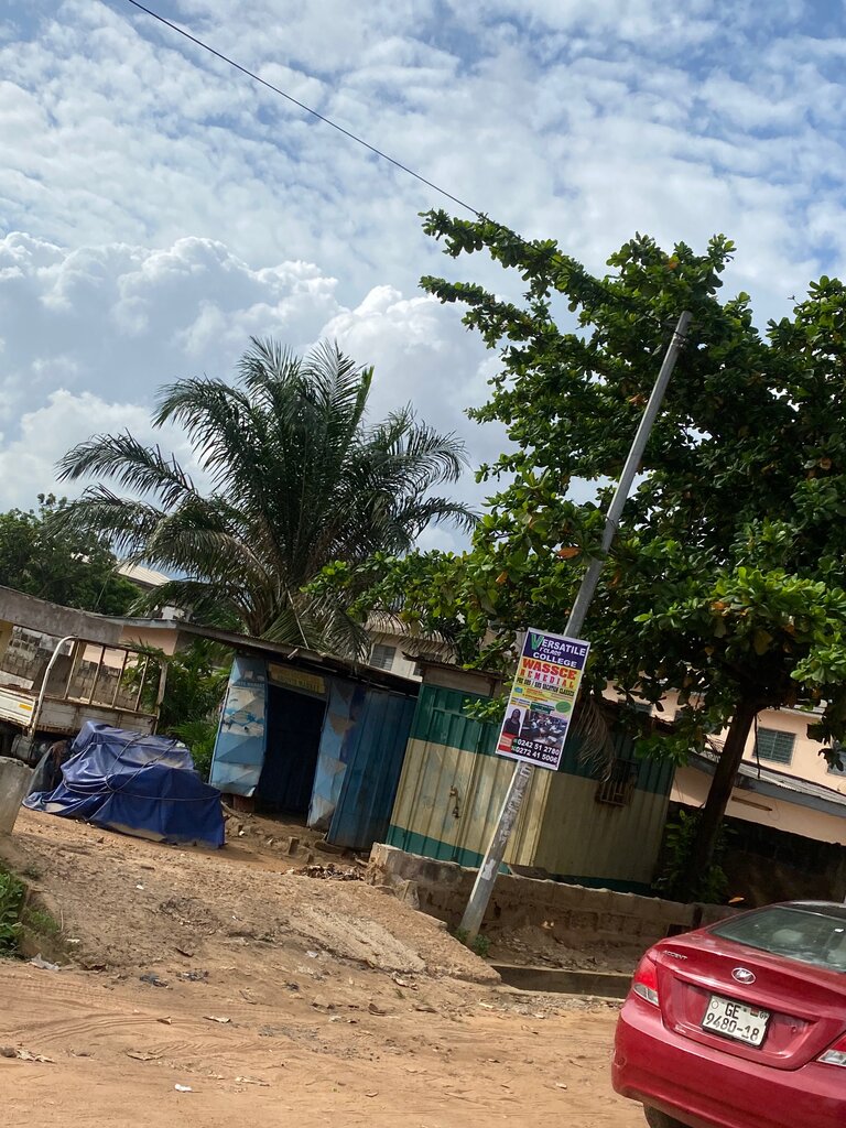Billboard manufacturers Versatile College Sign Board, Accra, photo