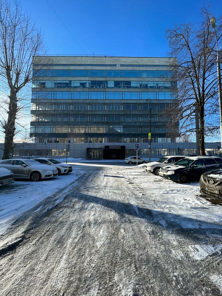 مكتب هندسة Spetsialnoye konstruktorskoye byuro chasovykh mekhanizmov ، موسكو، صورة