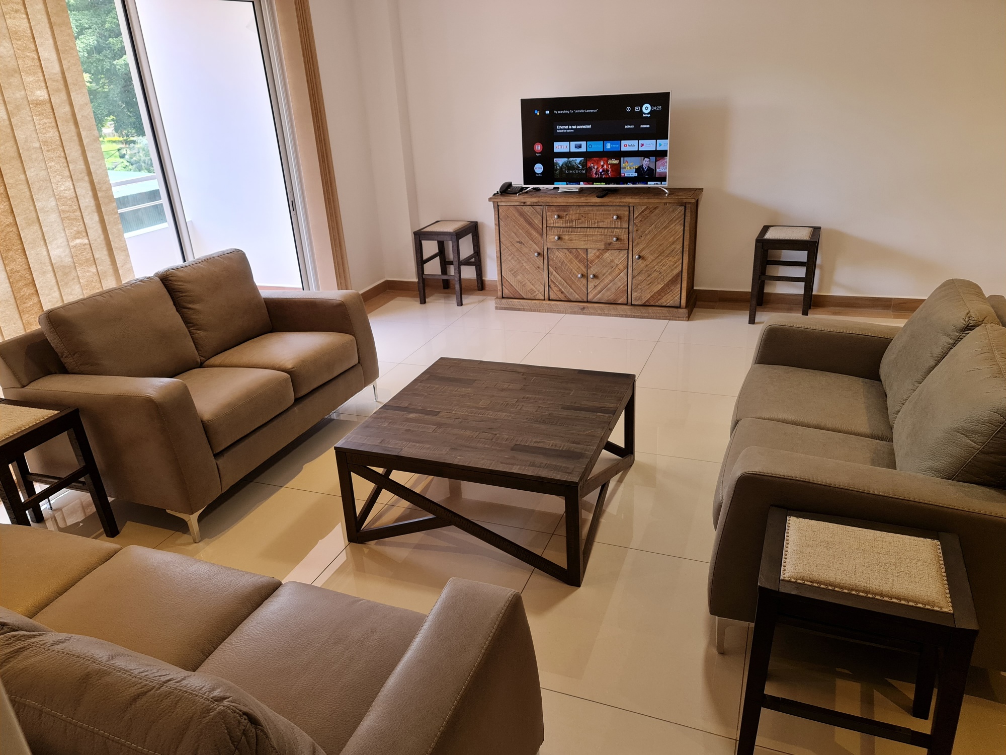 Фото Royale Suites by Arc Royale Luxury Apartments