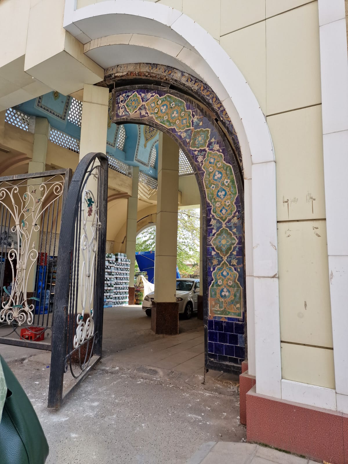 Фото Alpha Plaza