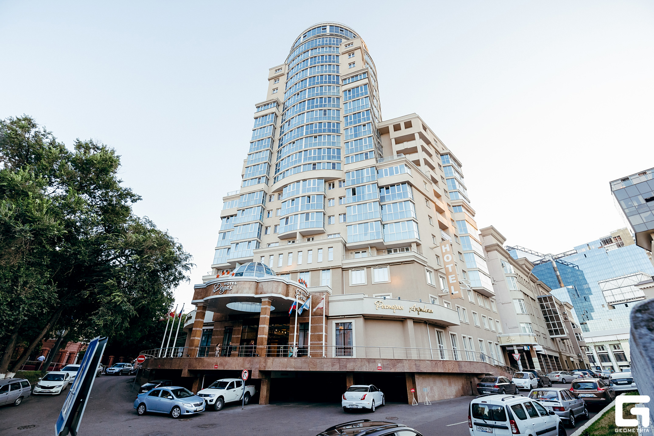 Фото Дегас Лайт