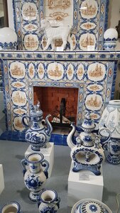 Museum of decorative and applied art and design of Gzhel State University (Settlement of Elektroizolyator, 67), museum