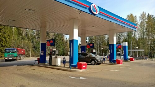 Gas station Сургутнефтегаз, Novgorod Oblast, photo