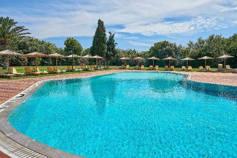 Фото Grand Resort Lagonissi Athens