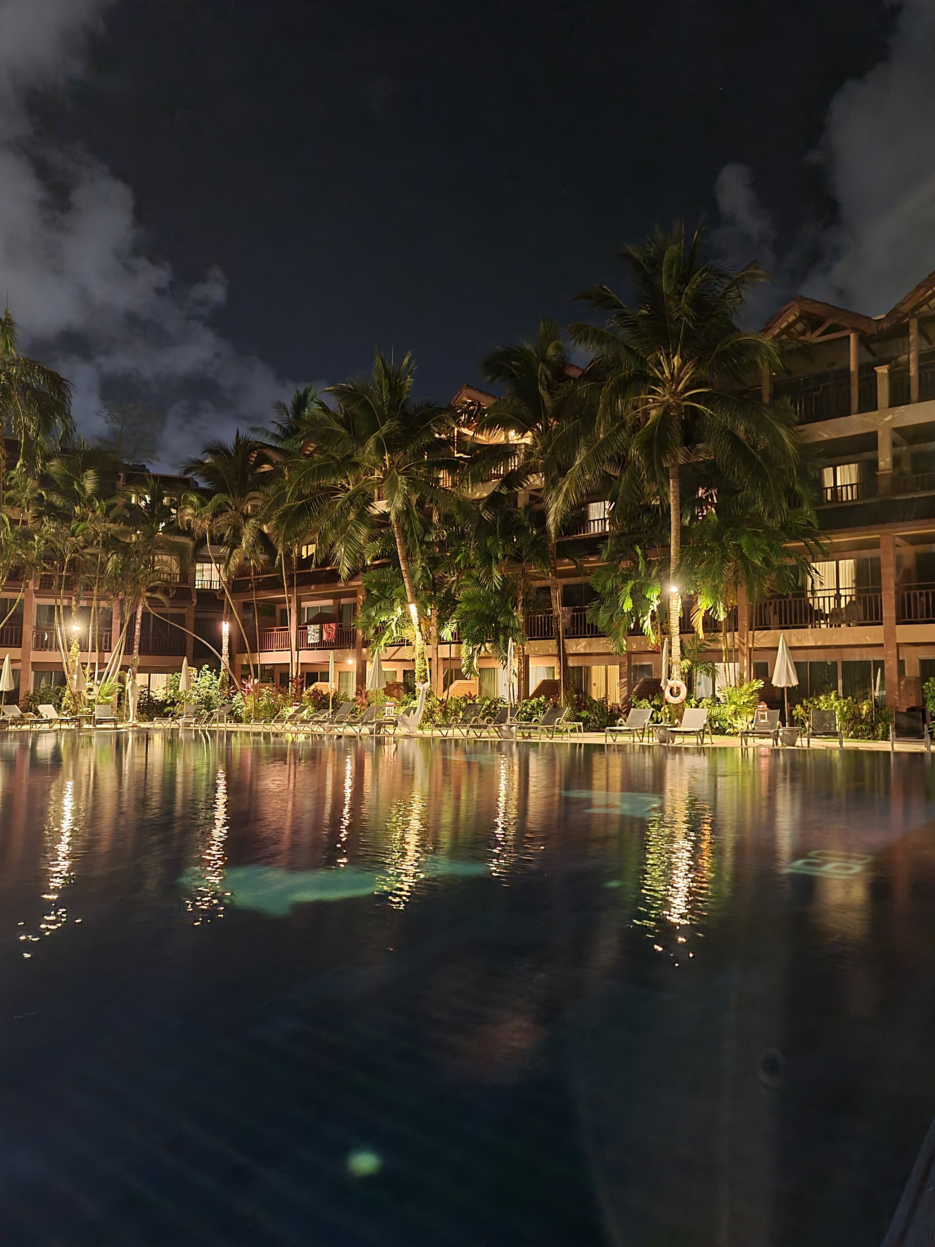 Фото Best Western Premier Bangtao Beach Resort & SPA