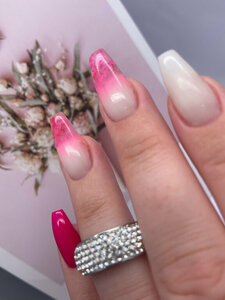 Kogotok (Otradniy, Sovetskaya ulitsa, 93), nail salon