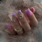 St nails (Universiteteskaya Naberezhnaya Street, 97), estudio de manicura
