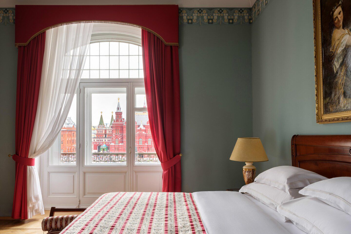 Фото Националь