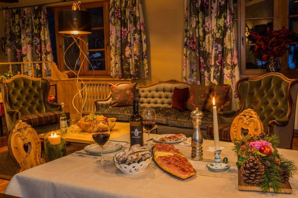 Фото Hotel Brunnenhof