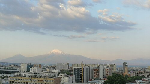 Гостиница 14th Floor в Ереване