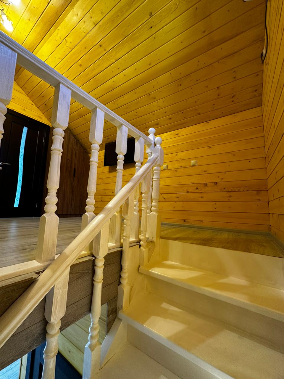 Фото Golden House