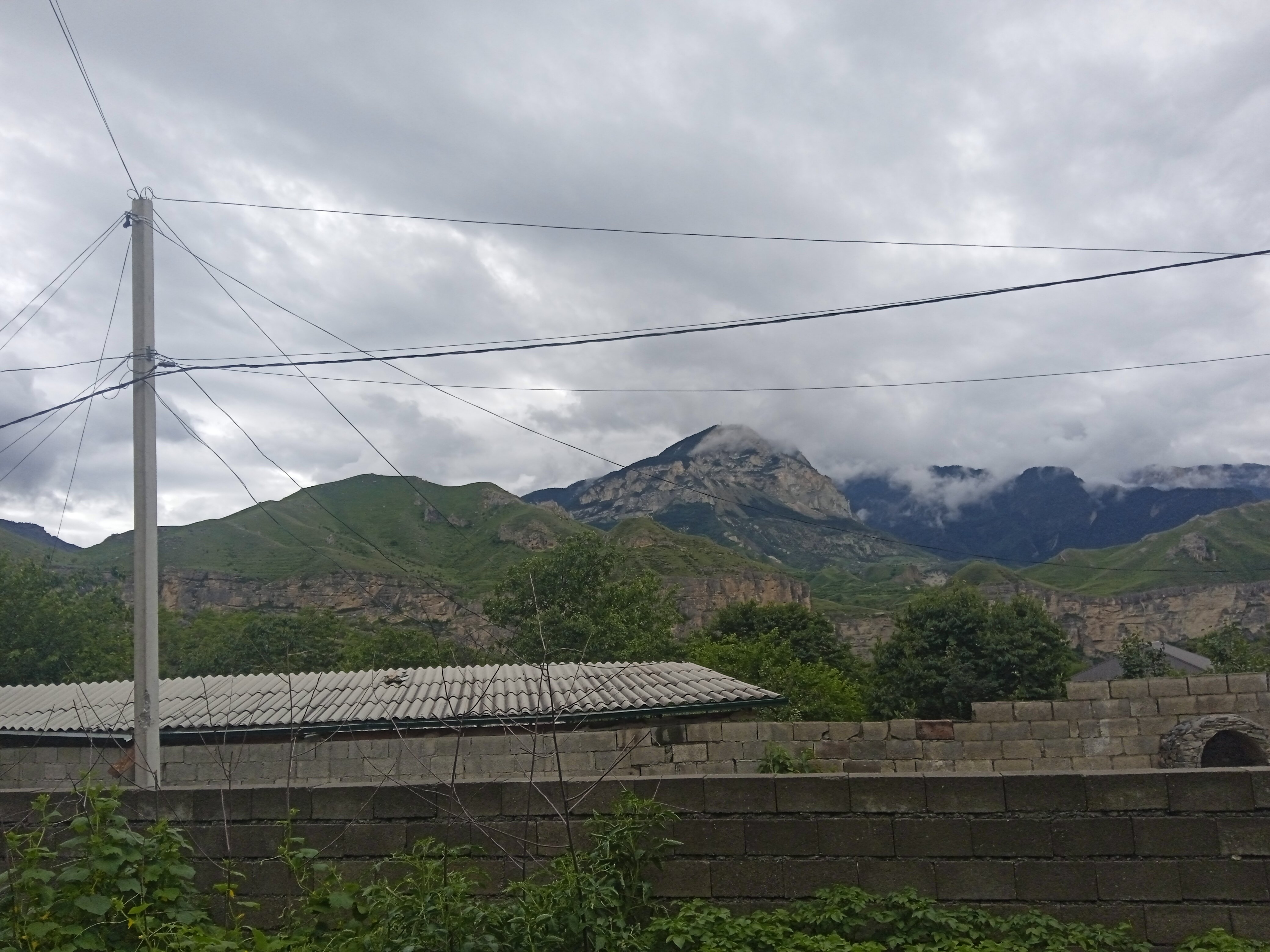 Фото У Магомеда