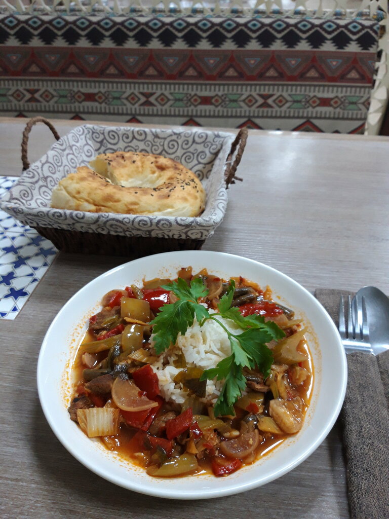 Cafe Teahouse Manas, Moscow, photo