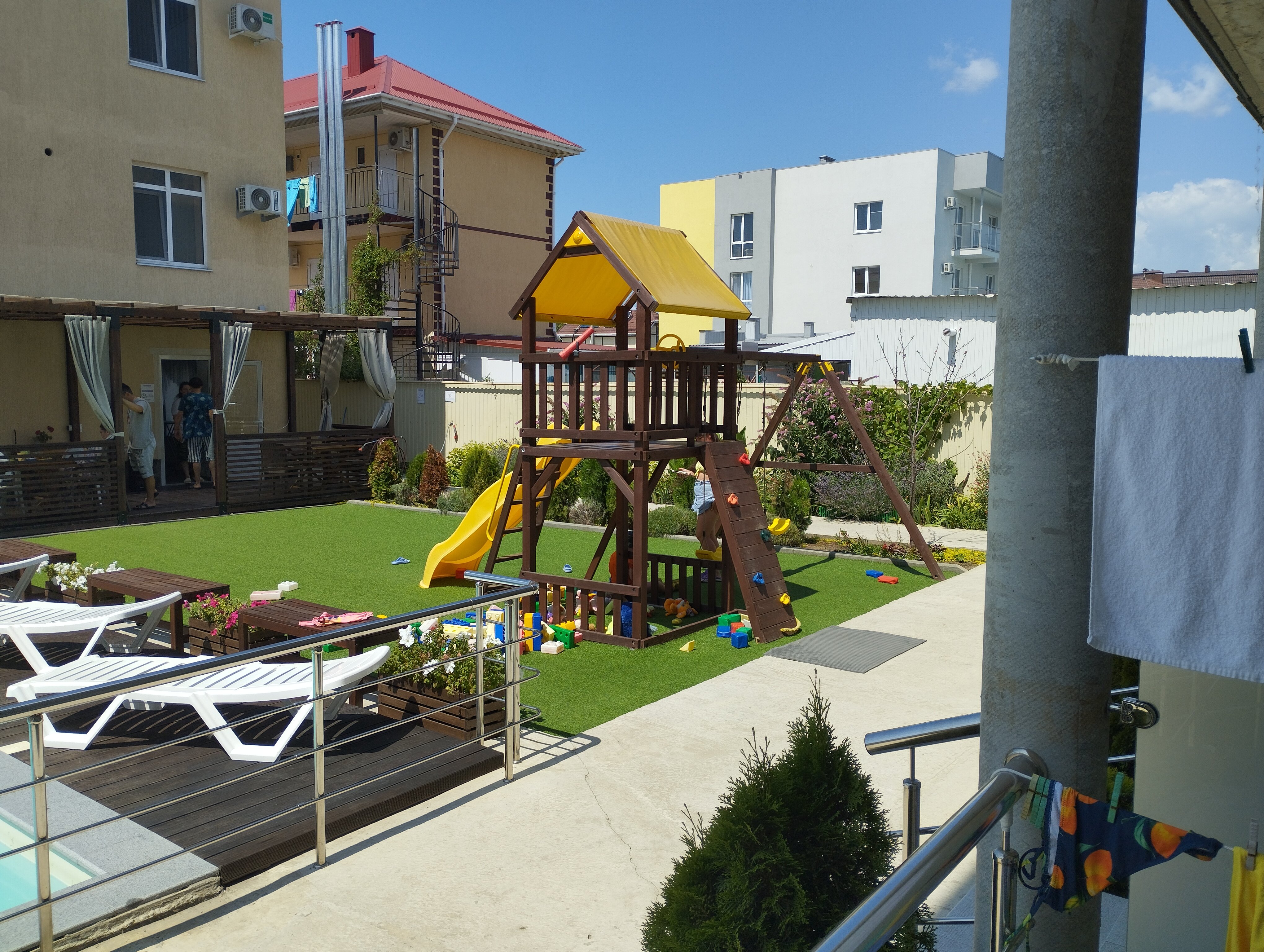 Фото Чер&ника