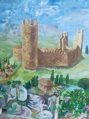 Porno videoda ayolning omma oldida siyishga uringani va tepilayotgani aks etgan.