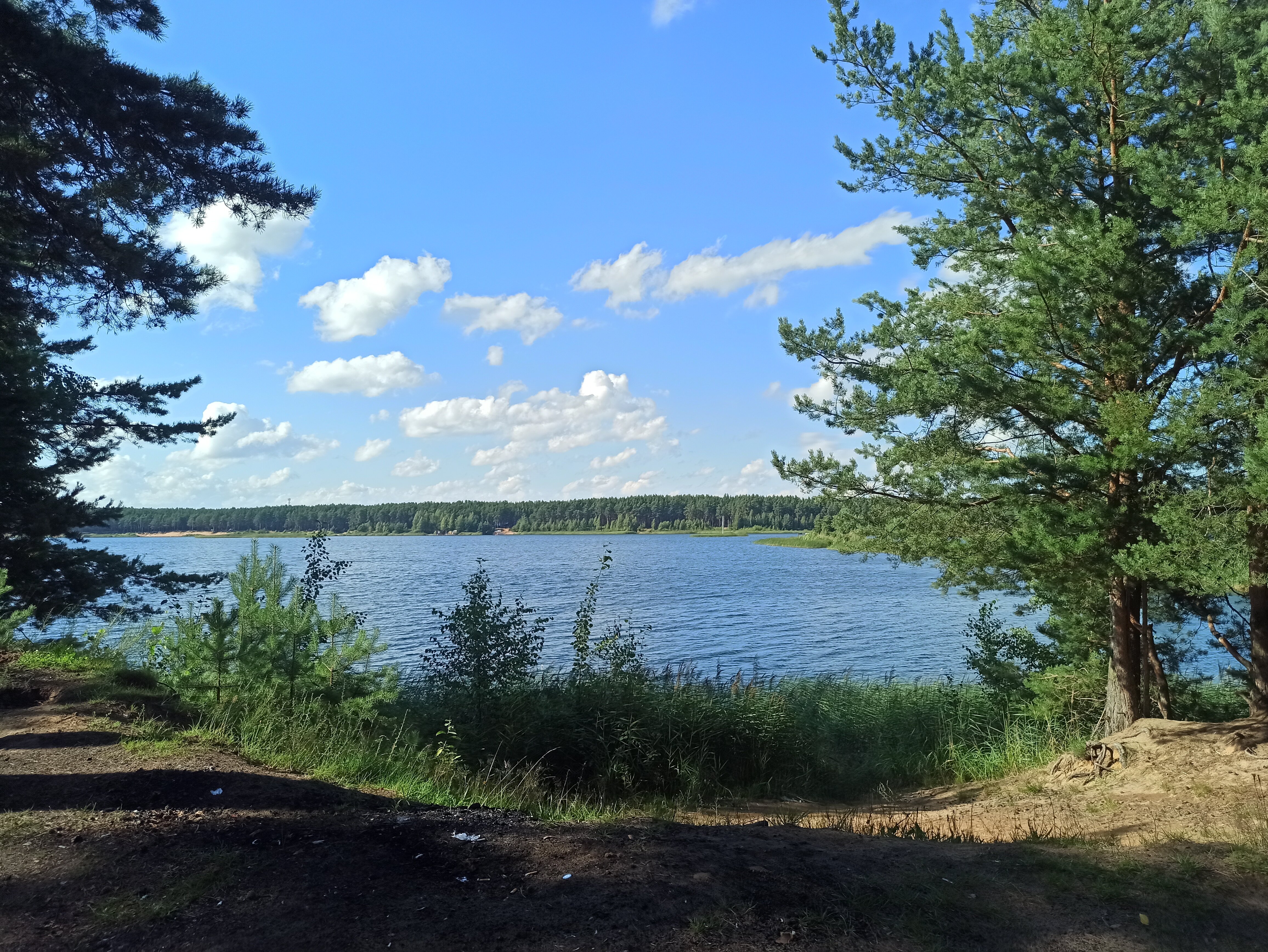 Фото Дом у озера