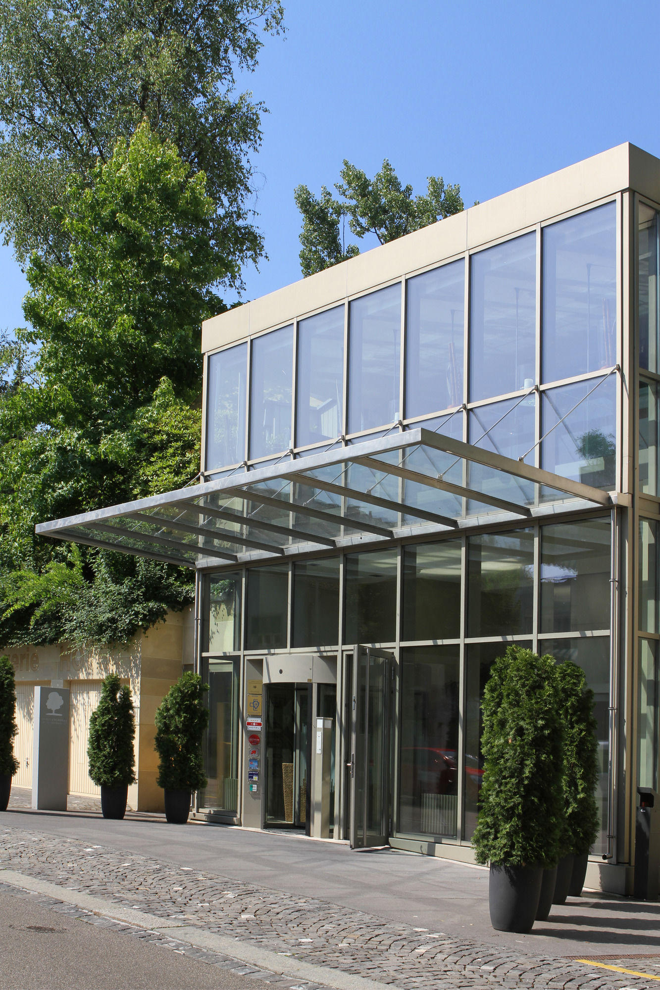 Фото Engimatt City & Garden Hotel