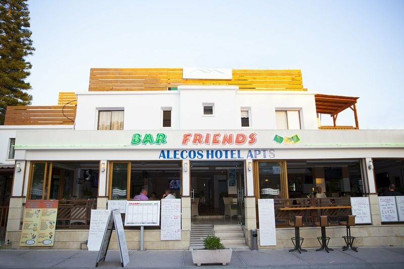 Фото Alecos Hotel Apartments