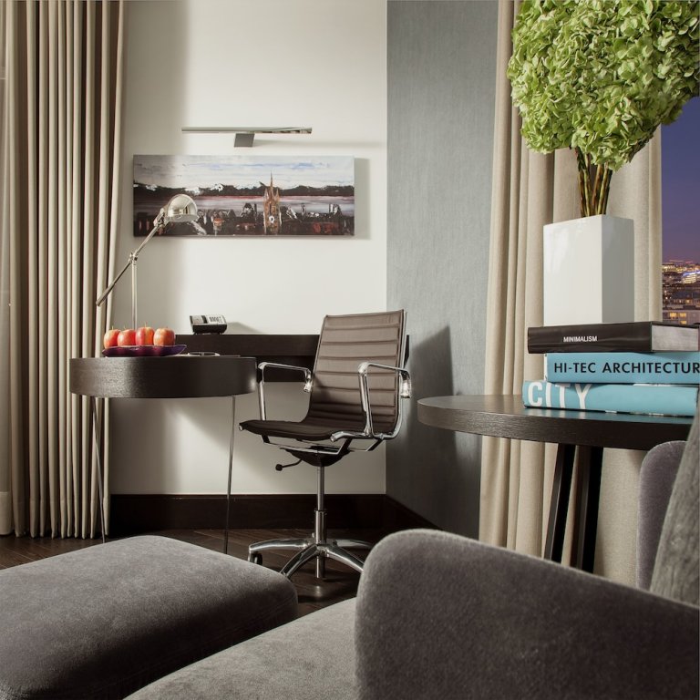 Фото Royal Savoy Hotel & SPA Lausanne