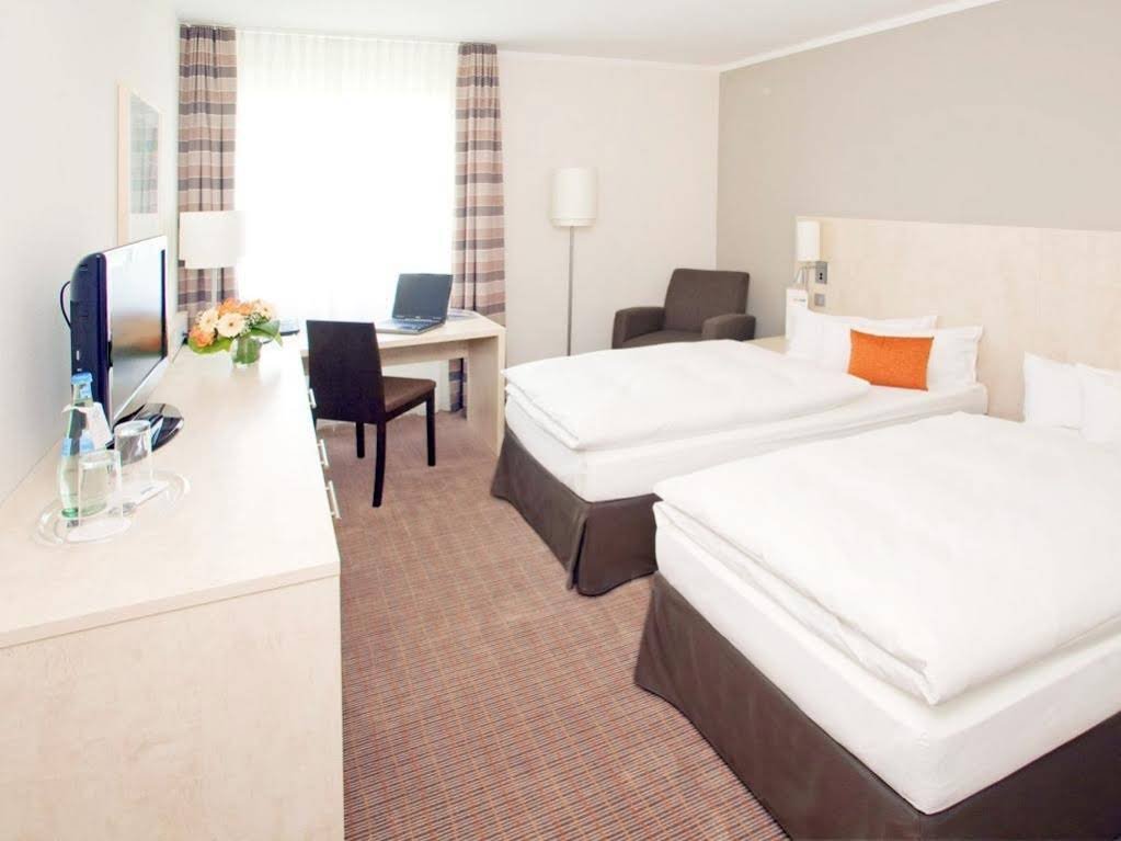 Фото Mercure Hotel Dusseldorf Sud