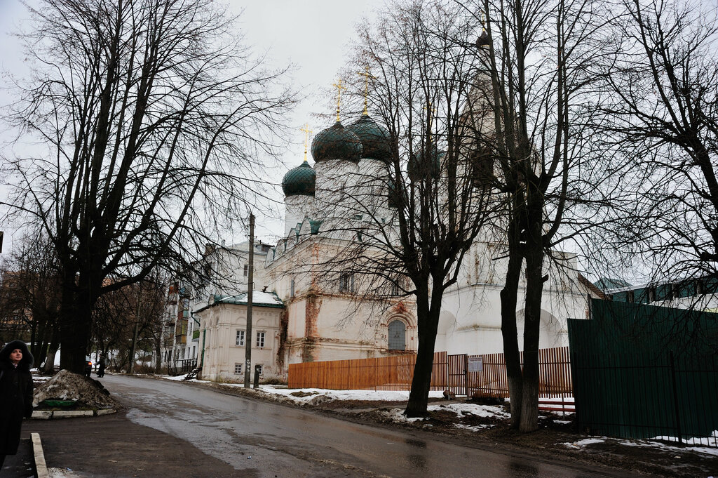 Церковь Вознесения Господня на Дебре, православный храм, Мельничный пер., 5А, Ко