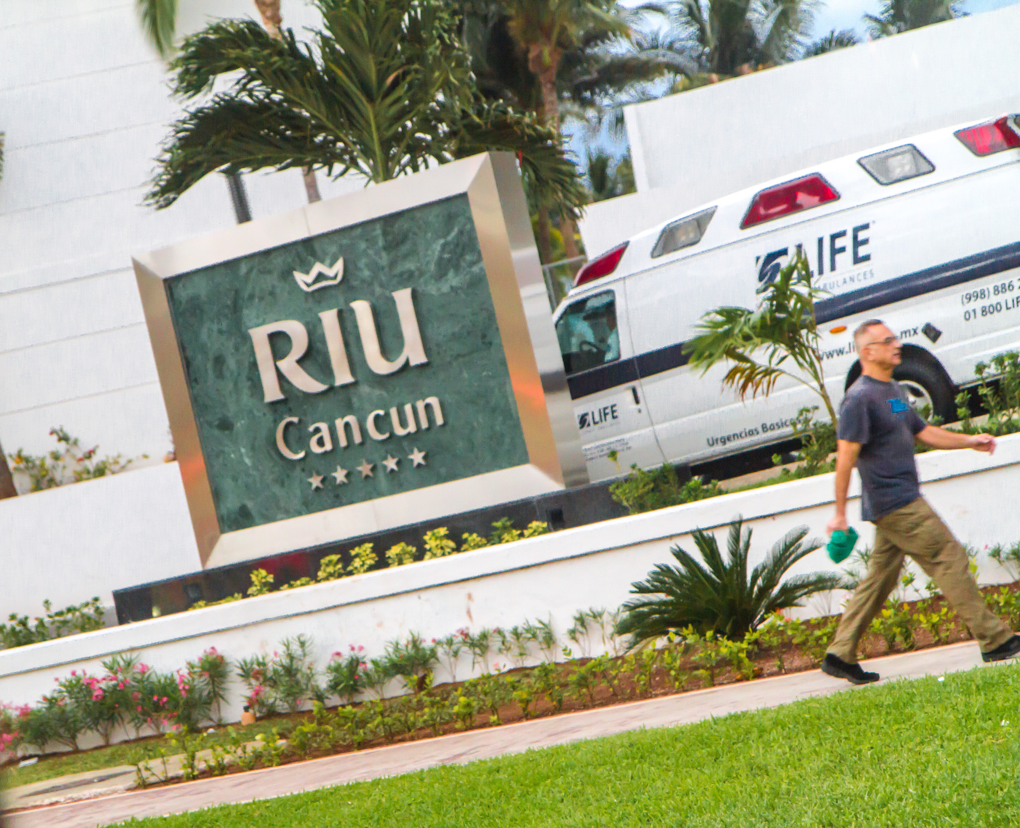 Фото Hotel Riu Cancun