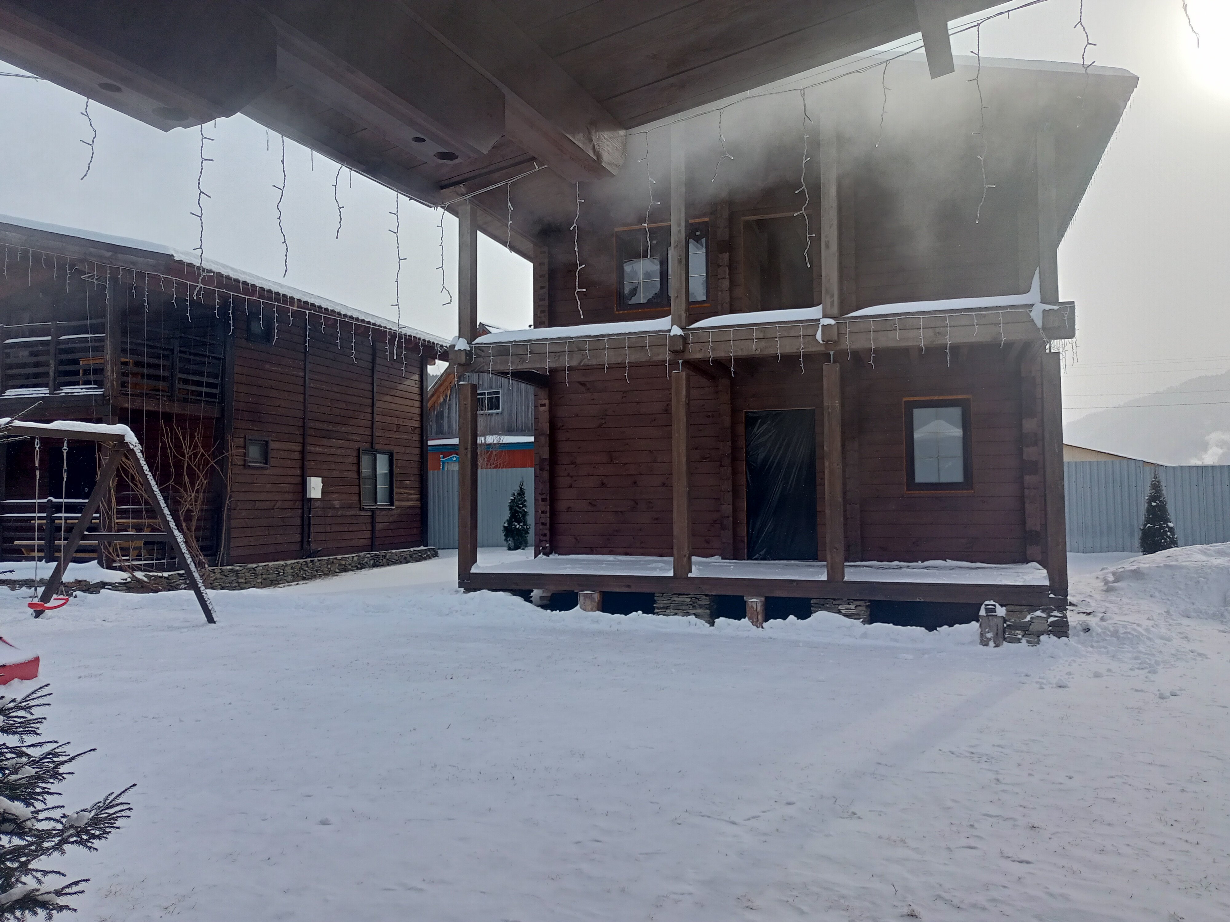 Фото Медведь и Ягодка