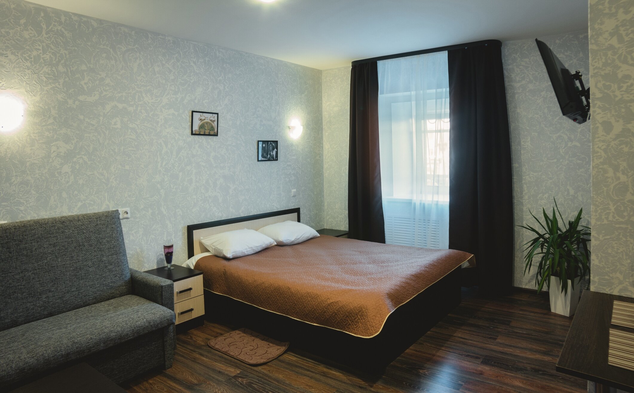 Фото отеля 2