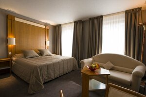 Гостиница L'Hotel Europe