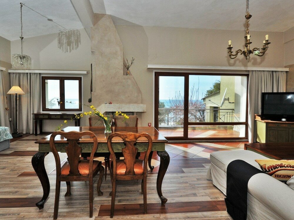 Фото Lancaster Mansion