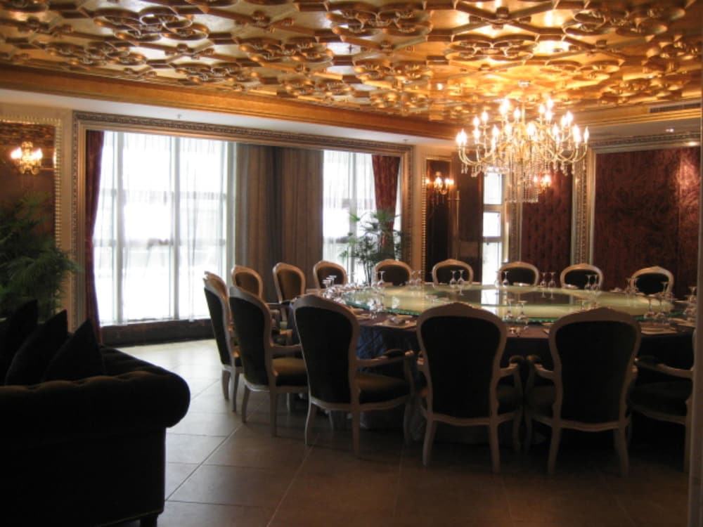 Фото Grace Hotel