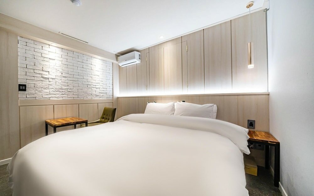 Фото Shinchon Alley