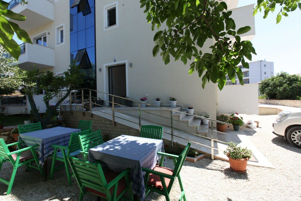 Фото Hotel Golden