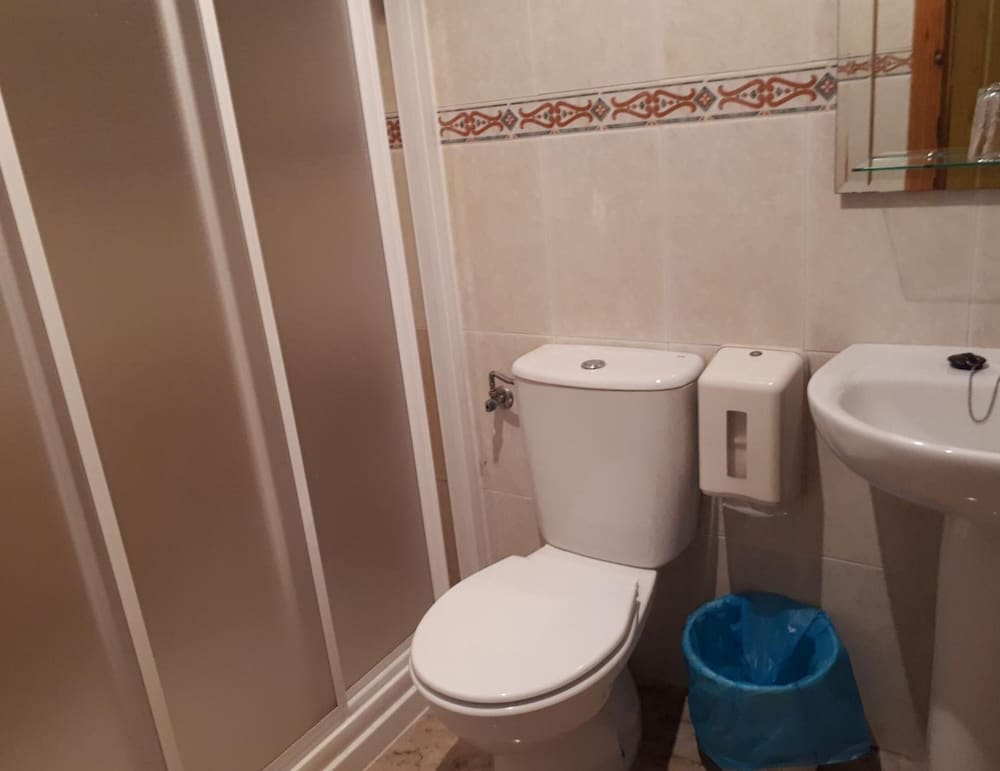 Фото Hostal Julio