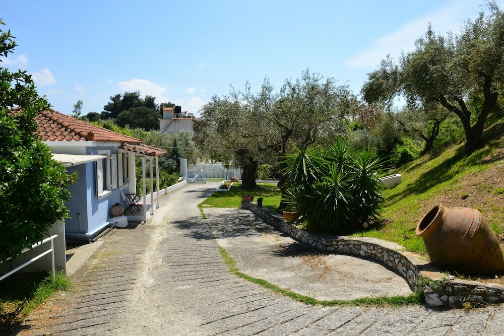 Фото Orestis Suites