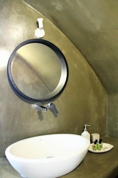 Фото White Element