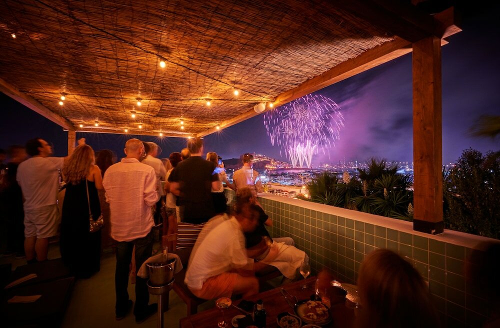 Фото Mikasa Ibiza Boutique Hotel