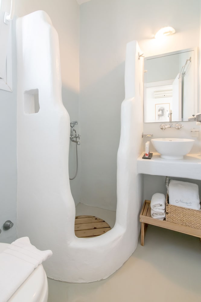 Фото Ninemia Suites & Open air SPA