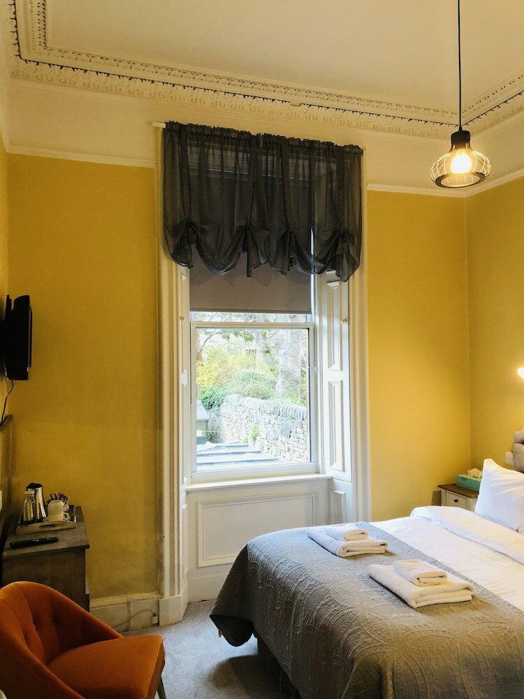 Фото Allison House 16 Guesthouse