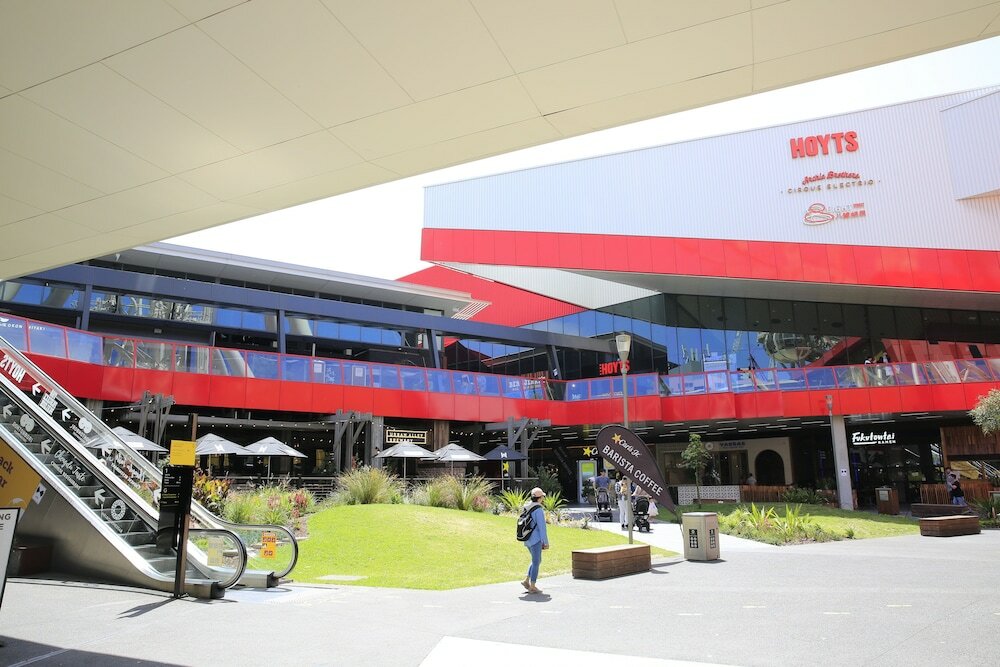 Фото Luxury Penthouse Above the Shopping Town