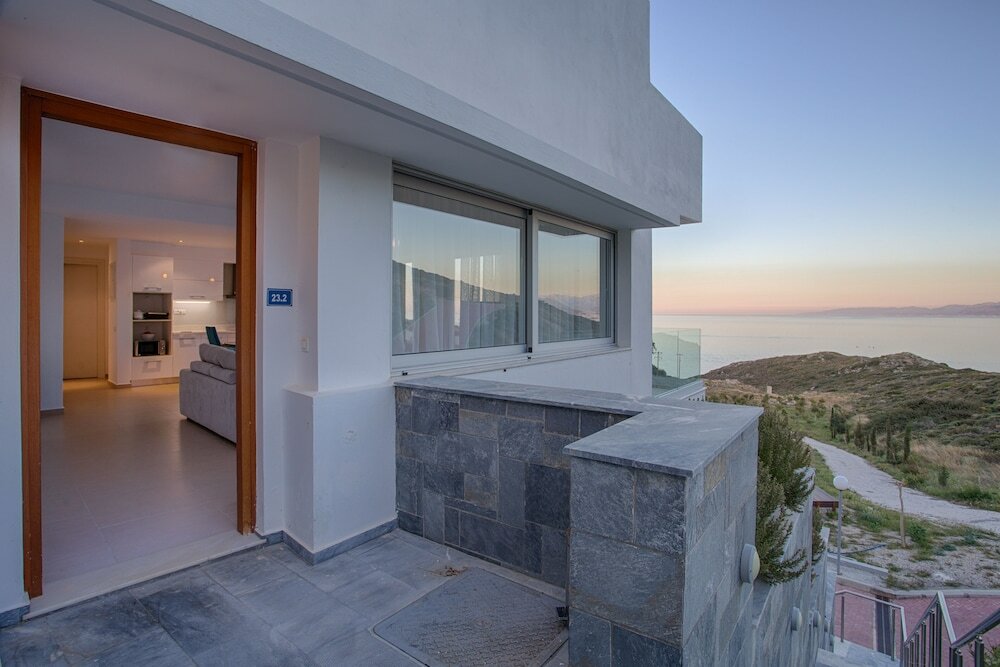 Фото Luxury Suite Thalia - Amazing Sea View