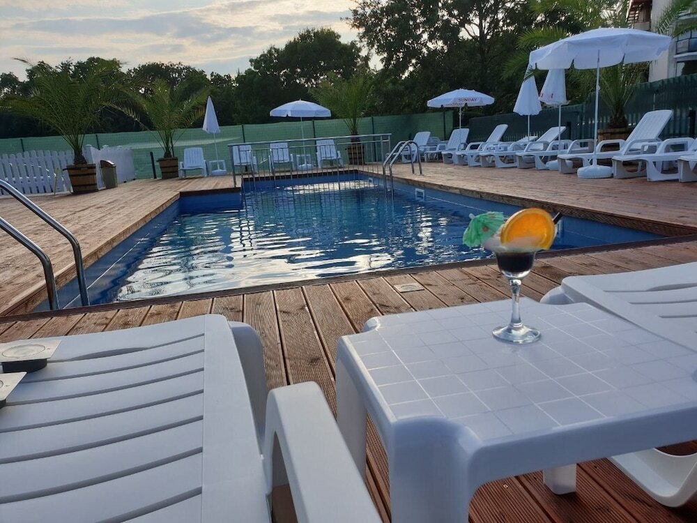 Фото Family Hotel Sunday