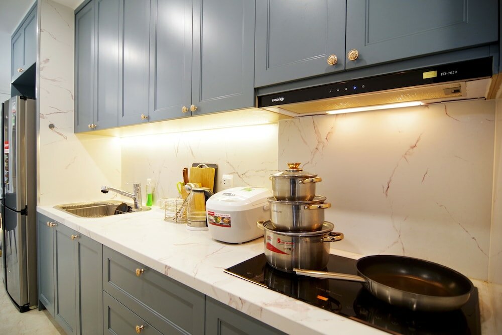 Фото Luxury Apartment Dcapital Tran Duy Hung