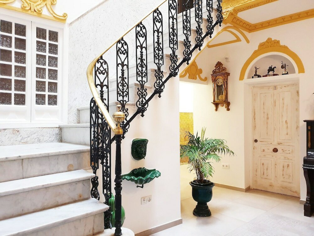 Фото Palace House Hércules 92