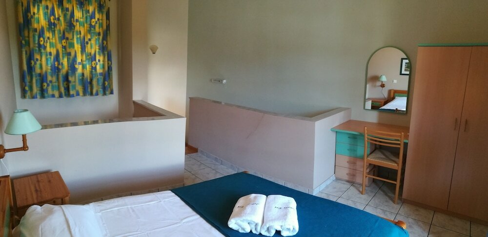 Фото Lakonia Bay - Apartments