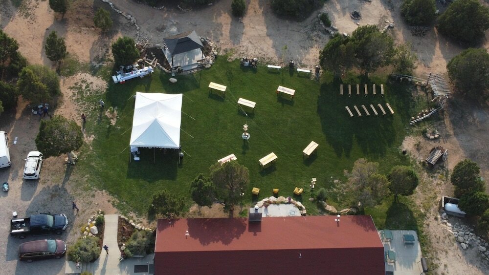 Фото Hacienda Roja - The Cedars № 7 at Wind Walker Homestead