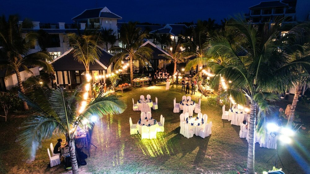 Фото Bliss Hoi An Beach Resort & Wellness