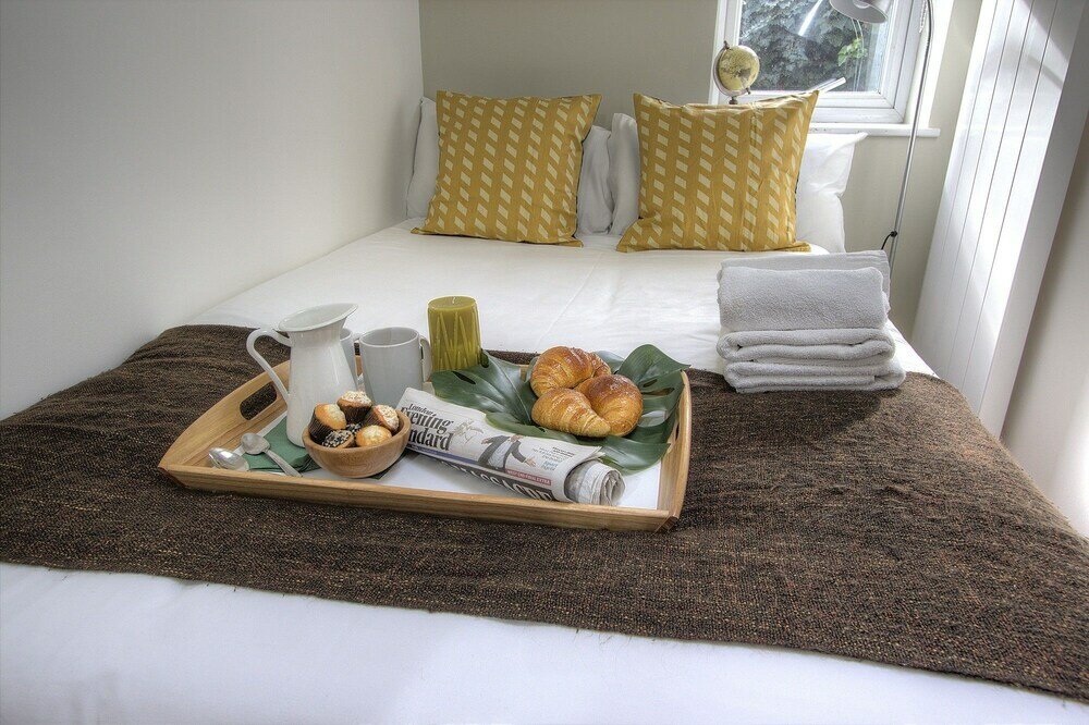 Фото R2 Medium Studio